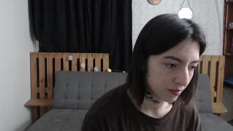 Snapshot of alicee_logan_ chatting on December 25, 2024, 1:42 am alicee_logan_ online show from December 25, 2024, 1:42 am