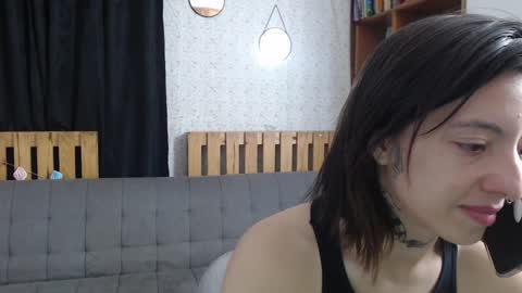 Snapshot of alicee_logan_ chatting on January 17, 2025, 2:50 am alicee_logan_ online show from January 17, 2025, 2:50 am