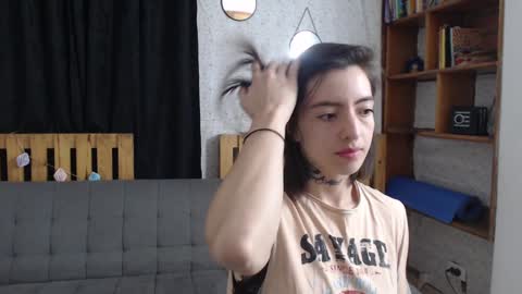Snapshot of alicee_logan_ chatting on January 20, 2025, 2:53 am alicee_logan_ online show from January 20, 2025, 2:53 am