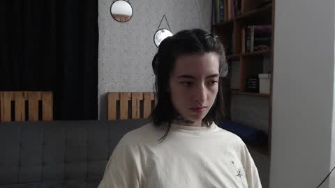 Snapshot of alicee_logan_ chatting on February 27, 2025, 2:21 am alicee_logan_ online show from February 27, 2025, 2:21 am