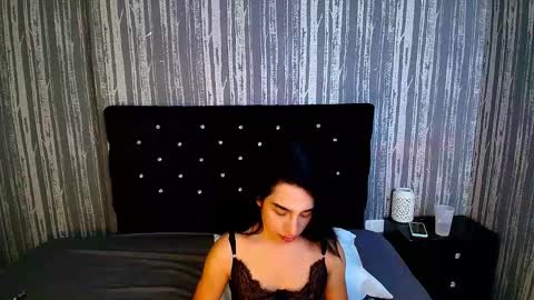 alicee_moonn online show from March 16, 2026, 8:24 pm