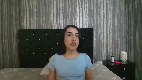 alicee_moonn online show from May 31, 2026, 4:47 pm