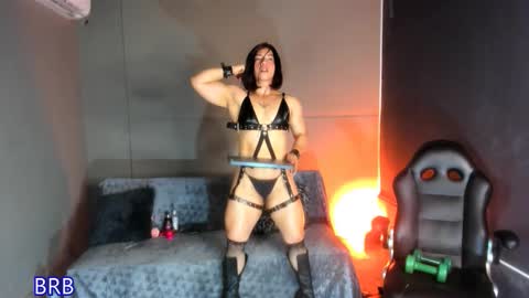 alicefit_212 online show from December 18, 2025, 2:39 am