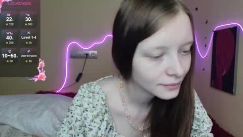 Alie online show from October 29, 2025, 3:42 am