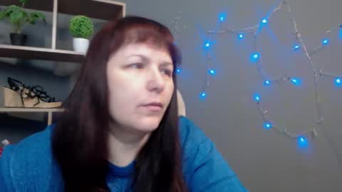 AliceInks online show from November 30, 2025, 7:01 am