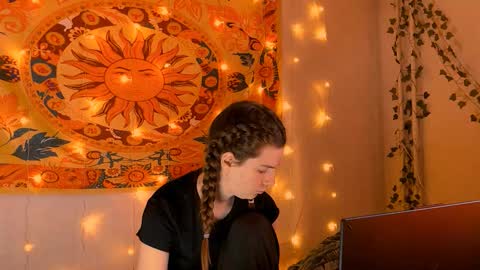 Alice online show from February 5, 2026, 5:12 am