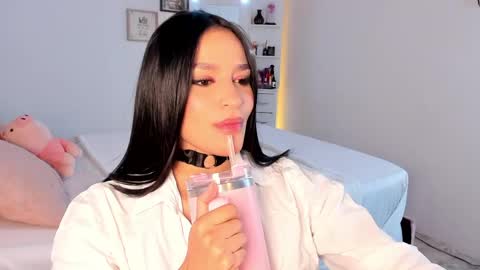 Snapshot of alicekiing_ chatting on May 29, 2026, 3:48 am ALICEKIING online show from May 29, 2026, 3:48 am