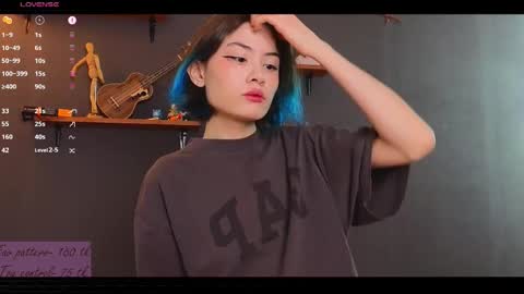 Alice  vacation  online show from March 1, 2025, 9:48 pm