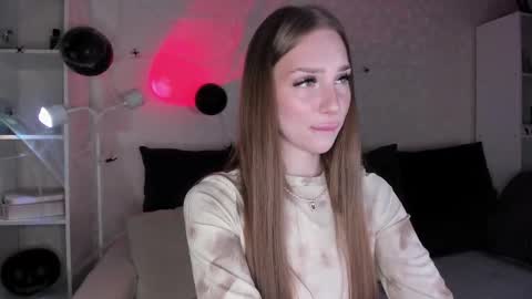 Snapshot of alicelababy_ chatting on November 2, 2025, 4:15 am Alice online show from November 2, 2025, 4:15 am