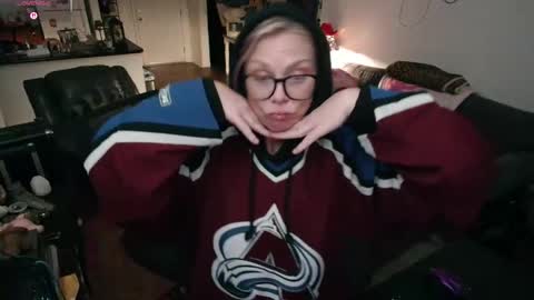 Snapshot of aliceliddell710 chatting on May 21, 2026, 4:30 am Alice Liddell online show from May 21, 2026, 4:30 am