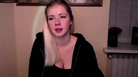 Alice online show from October 12, 2025, 8:35 am