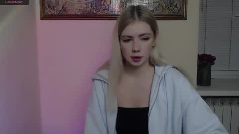 Alice online show from November 24, 2025, 7:30 am