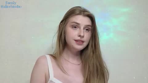 Alice online show from September 18, 2025, 6:21 pm