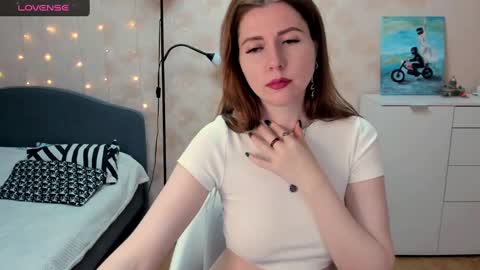 Snapshot of alicepreston chatting on January 28, 2025, 10:23 pm Alice online show from January 28, 2025, 10:23 pm