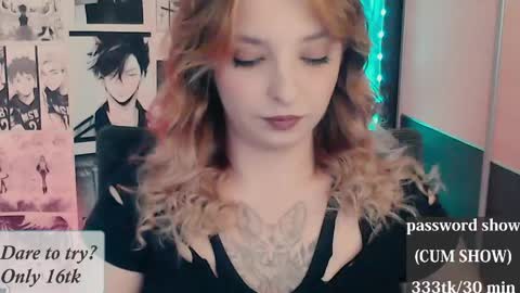 aliceriddle1 online show from April 13, 2026, 10:48 pm