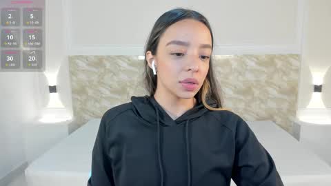 AliceRoss online show from October 12, 2025, 12:26 pm