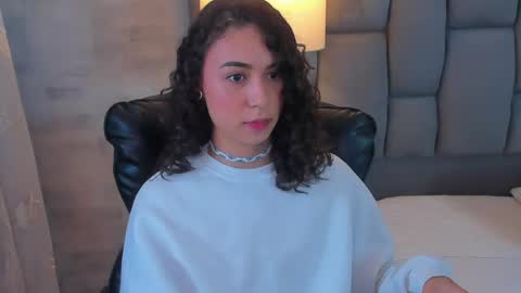 Snapshot of alicestevens_ chatting on April 20, 2026, 2:31 pm Alicestevens online show from April 20, 2026, 2:31 pm