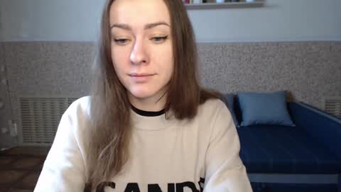 Snapshot of alicewonderful22 chatting on December 2, 2024, 10:07 am Alice online show from December 2, 2024, 10:07 am