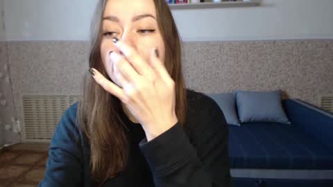 Snapshot of alicewonderful22 chatting on December 5, 2024, 10:33 am Alice online show from December 5, 2024, 10:33 am