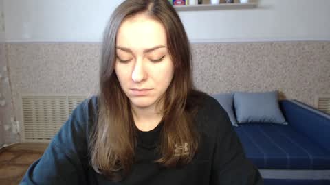 Snapshot of alicewonderful22 chatting on December 5, 2024, 1:38 pm Alice online show from December 5, 2024, 1:38 pm