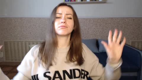 Snapshot of alicewonderful22 chatting on December 19, 2024, 2:57 pm Alice online show from December 19, 2024, 2:57 pm