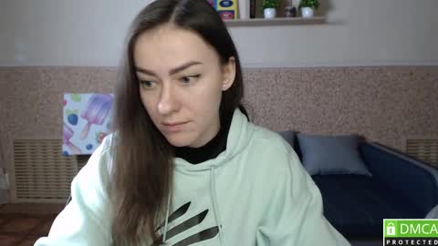 Snapshot of alicewonderful22 chatting on February 13, 2025, 10:34 am Alice online show from February 13, 2025, 10:34 am