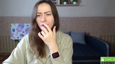 Snapshot of alicewonderful22 chatting on March 4, 2025, 10:13 am Alice online show from March 4, 2025, 10:13 am