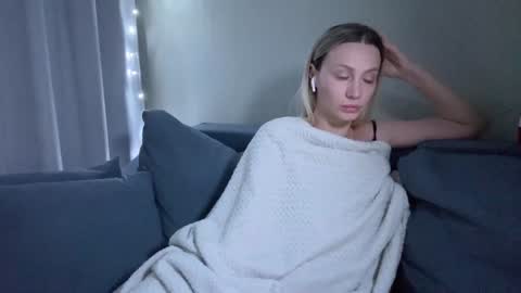 Alice online show from December 13, 2024, 10:23 pm