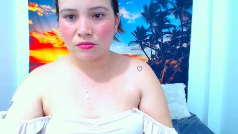 CATALINA Y ANDRES online show from February 6, 2025, 11:58 pm