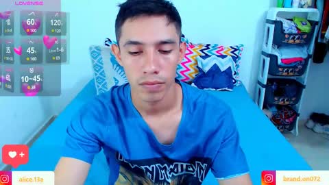 CATALINA Y ANDRES online show from March 7, 2025, 11:05 pm