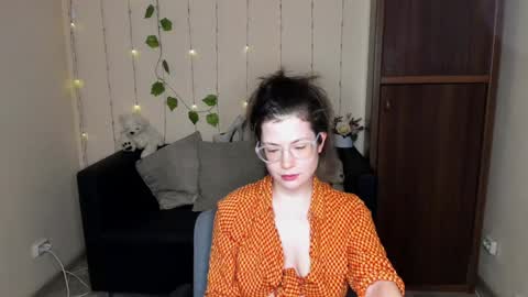 Snapshot of alicia_folow chatting on January 26, 2025, 9:29 am Alicia online show from January 26, 2025, 9:29 am