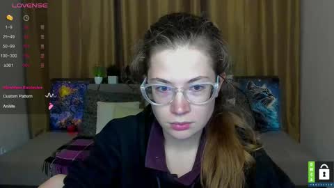 Snapshot of alicia_folow chatting on October 11, 2025, 6:28 pm Alicia online show from October 11, 2025, 6:28 pm