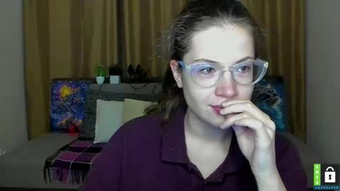 Snapshot of alicia_folow chatting on October 12, 2025, 5:23 pm Alicia online show from October 12, 2025, 5:23 pm