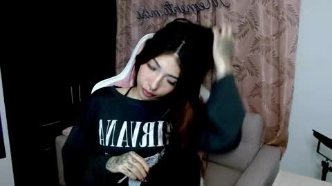 ALICIA  online show from March 2, 2025, 7:32 am