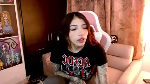 ALICIA  online show from March 10, 2025, 3:34 am