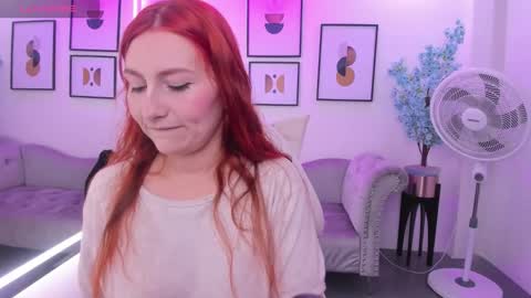 alicia online show from November 19, 2025, 3:39 am