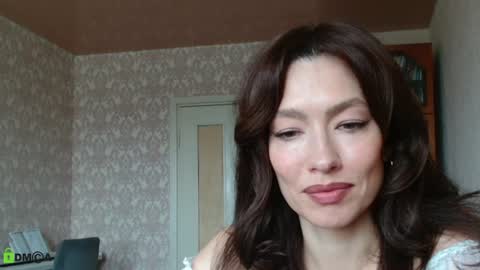 Snapshot of alicia_savory chatting on June 24, 2026, 7:40 am Alicia online show from June 24, 2026, 7:40 am
