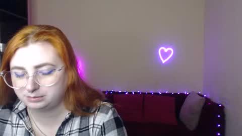 Alicia online show from December 15, 2025, 6:28 am