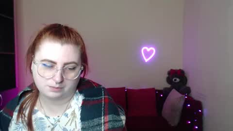 Alicia online show from March 25, 2026, 6:52 am