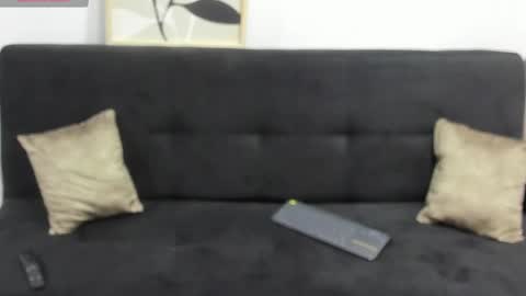 Alicia Thomson online show from April 7, 2026, 12:11 am