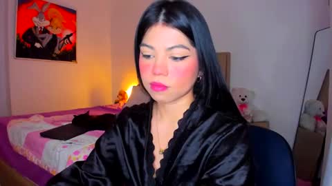 Snapshot of aliciabiden chatting on April 19, 2026, 12:15 pm aliciabiden online show from April 19, 2026, 12:15 pm