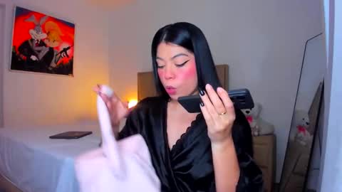 Snapshot of aliciabiden chatting on April 22, 2026, 12:07 pm aliciabiden online show from April 22, 2026, 12:07 pm