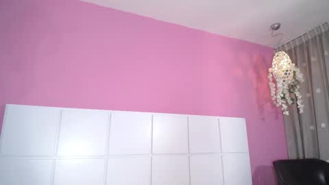 Alicia online show from September 24, 2025, 12:52 pm