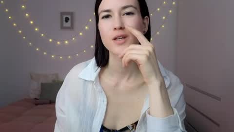alicianoveli online show from May 22, 2026, 3:17 pm