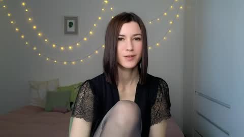 alicianoveli online show from May 27, 2026, 7:27 am