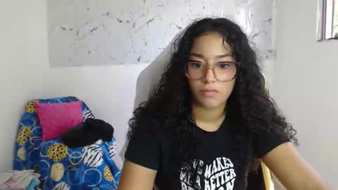 luisa online show from September 17, 2025, 7:26 pm