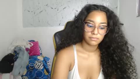 luisa online show from September 18, 2025, 10:34 pm