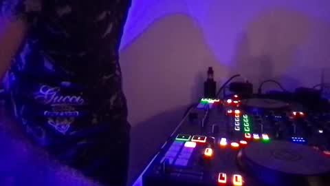 busco rockera online show from March 6, 2025, 9:53 pm