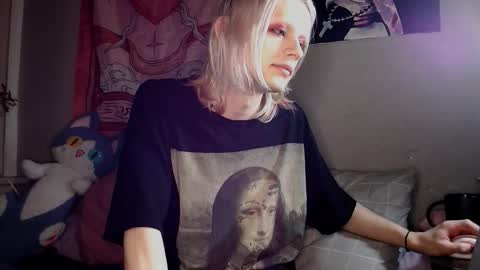 Alien Bella online show from February 22, 2026, 12:45 am