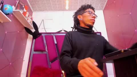 AlienHigh  FlashNigga online show from September 26, 2025, 12:09 pm